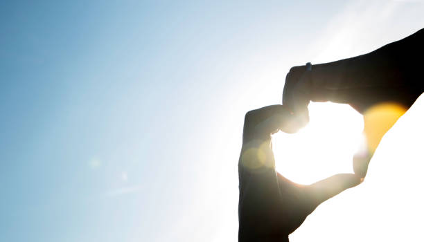 istock Sign of Love 1175862314