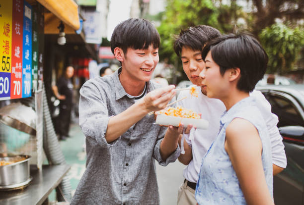 istock Street food 1175873085
