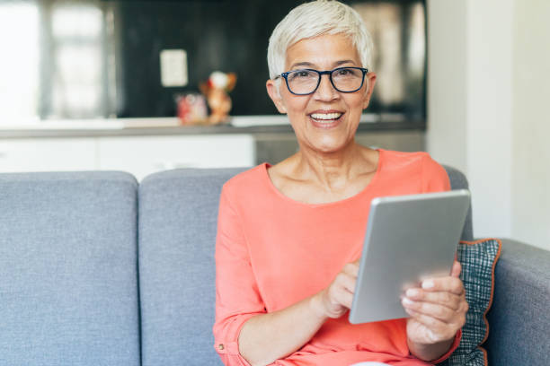 istock Modern mature woman 1175877137