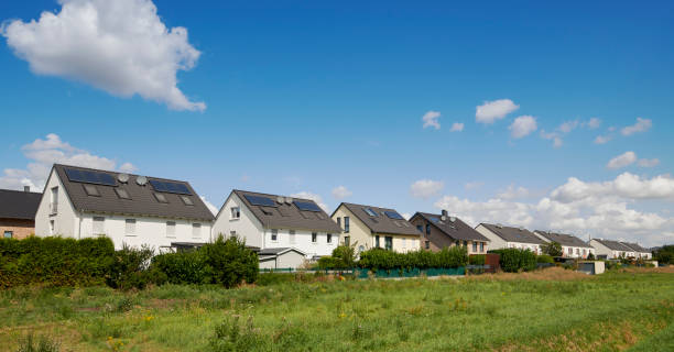 istock Small group of contemporary duplex houses 1175887374