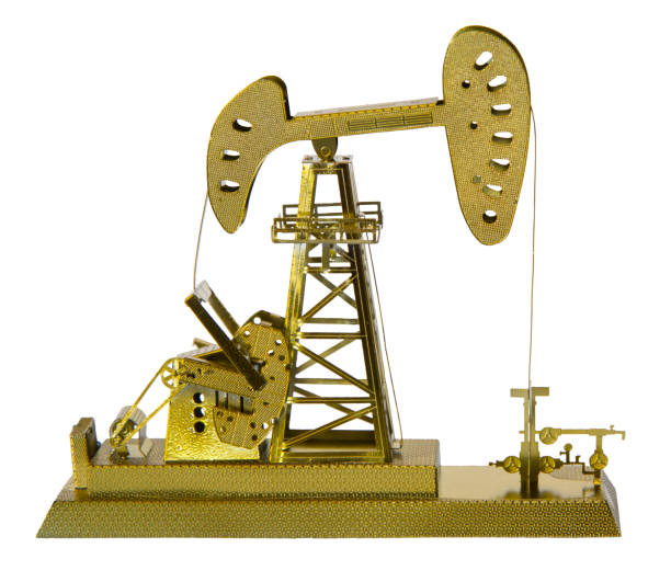 istock Side view of a golden pump isolated on white background. 1175911295