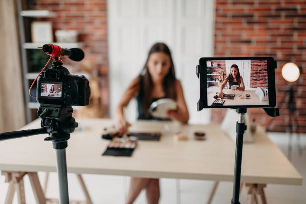 istock Hey mirror, tell me who is the most beautiful 1175929491