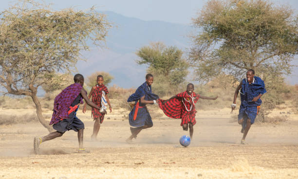 masajowie grają w piłkę nożną - 3622 zdjęcia i obrazy z banku zdjęć