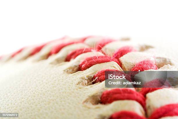 Cuciture Da Baseball - Fotografie stock e altre immagini di Cucitura visibile - Cucitura visibile, Palla sportiva, Attrezzatura