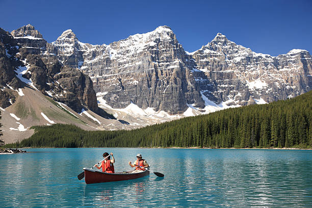 istock Kayakers, Canadian Rockies 117597072