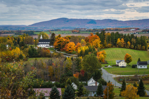 istock Canadian Autumn 1175975944