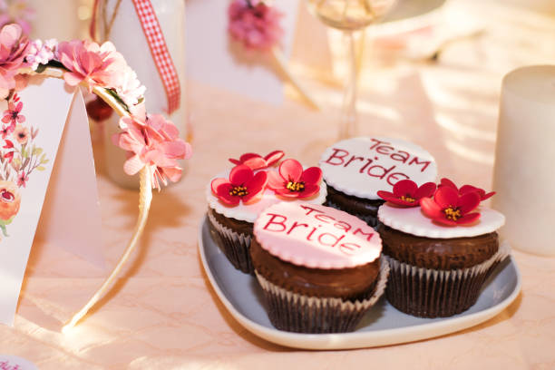 istock Team Bride Cupcakes stock photo 1175984313