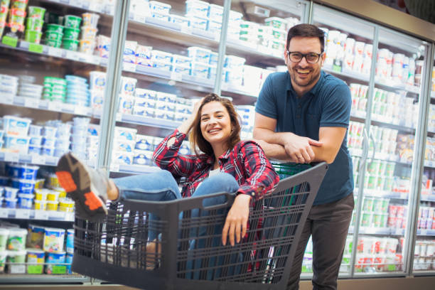 istock Having fun in the grocery store 1176032375