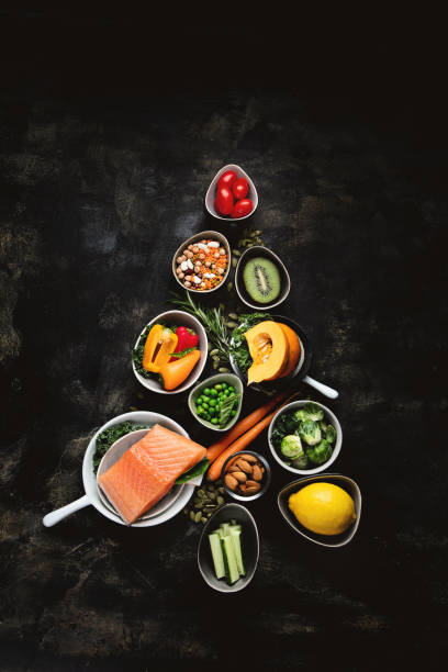 istock Christmas tree made from healthy food 1176053298
