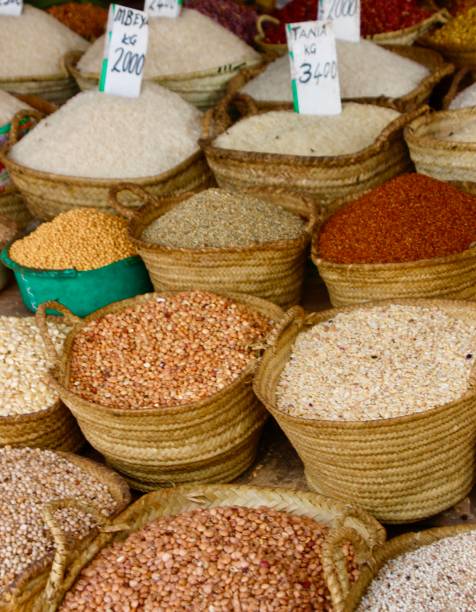 istock Spice Bazaar on Zanzibar / Africa 1176082686