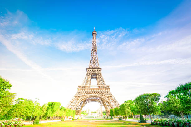 istock eiffel tour and Paris cityscape 1176209957