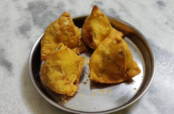 istock Indian dish Samsa in plate 1176285411