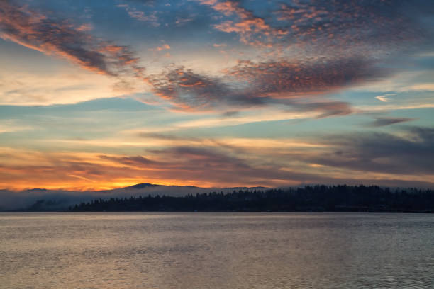 istock Beautiful Morning on Lake Washington 1176297328