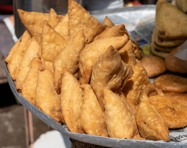 istock Samosa street food 1176306080