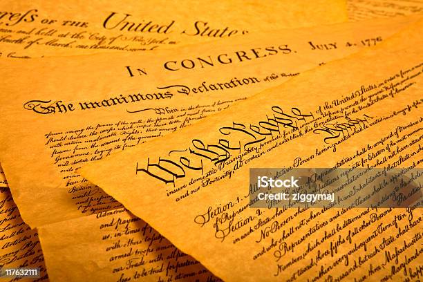 Photo libre de droit de Constitution Des Étatsunis banque d'images et plus d'images libres de droit de Déclaration de l'Indépendance - Déclaration de l'Indépendance, Constitution américaine, Thomas Jefferson