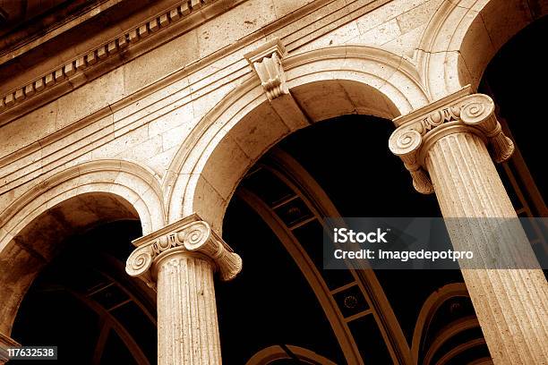 Римские Колонны — стоковые фотографии и другие картинки Романский - Классический стиль - Романский - Классический стиль, Роскошь, Анатолия