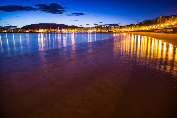 istock La Concha beach at night San Sebastian 1176336314