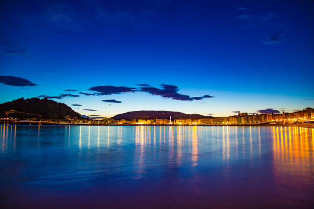 istock La Concha beach at night San Sebastian 1176338124