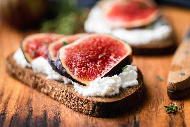 istock Fig and ricotta rye bread toast 1176462541