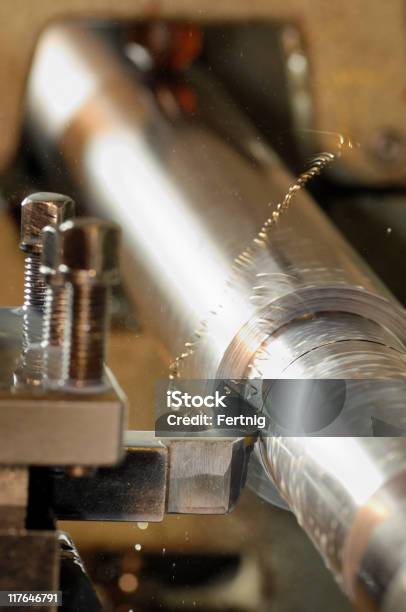 Torno Mecânico De Aço - Fotografias de stock e mais imagens de Aço - Aço, Engenharia, Equipamento Industrial