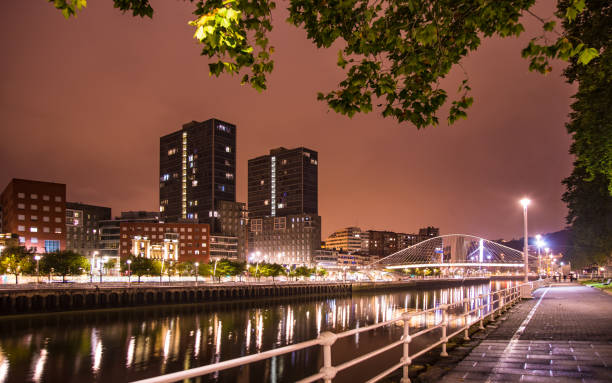 istock Bilbao riverside at night Basque country 1176479996