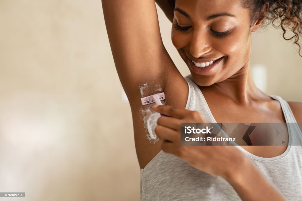 Black Woman Shaving Armpit Stock Photo - Download Image Now - Shaving, Women,  One Woman Only - iStock