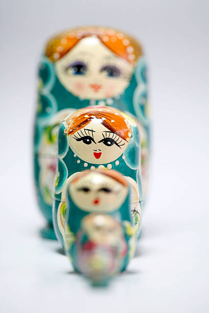 텍사스식 산란기 dolls - russian nesting doll babushka change scale 뉴스 사진 이미지