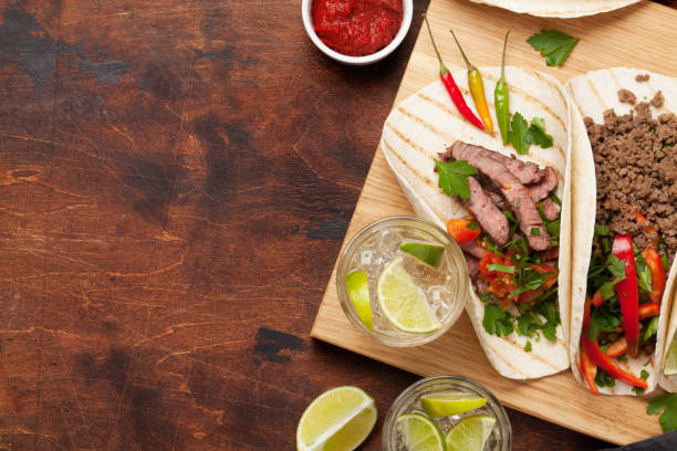 istock Set of mexican tacos 1176507726