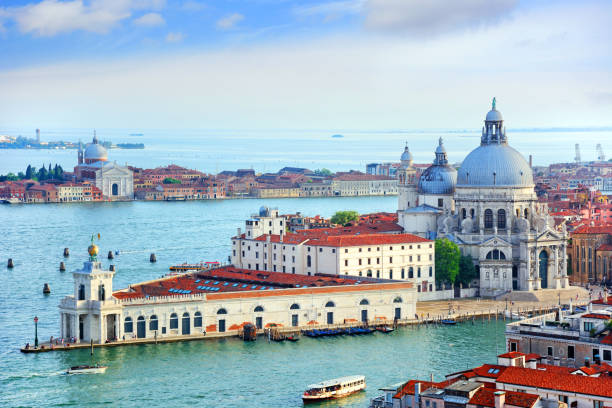 istock Aerial view of Venice, Italy 1176605178