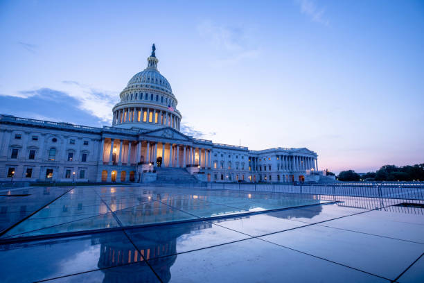 bâtiment du capitole des états-unis à washington dc - government photos et images de collection