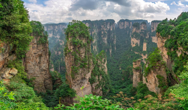 istock Heaven Pillar Hallelujah Mountain 1176716171