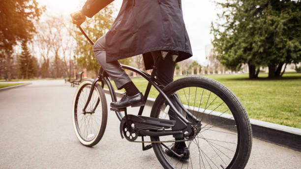 istock Active man going to work by bike, crop 1176732312