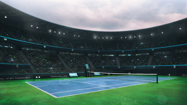 estadio de cancha de tenis azul y verde con los aficionados durante el día, vista de perspectiva lateral - playing field flash fotografías e imágenes de stock