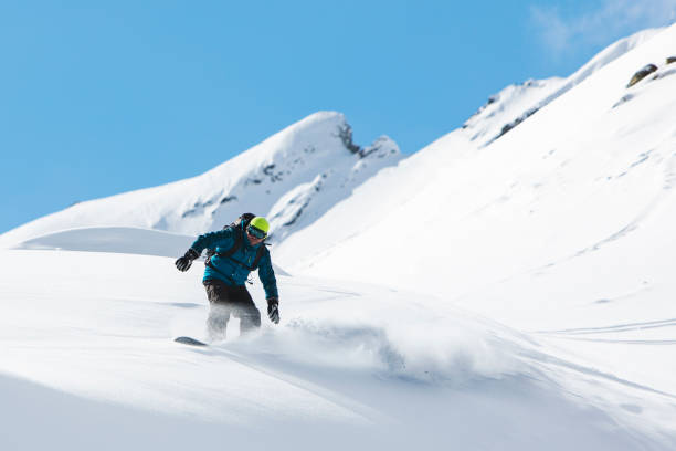 istock Skiing and snowboarding in Austria 1176739579