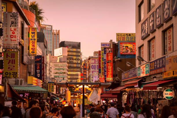 istock Namdaemun in Seoul 1176749595