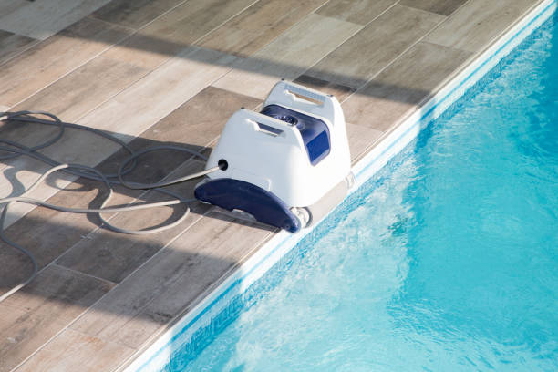 pool-reiniger-roboter für die reinigung schwimmbad - poolbillard billard fotos stock-fotos und bilder