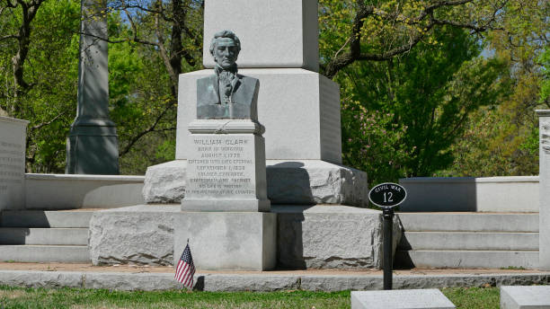 istock grave of William and Clark 1176775940