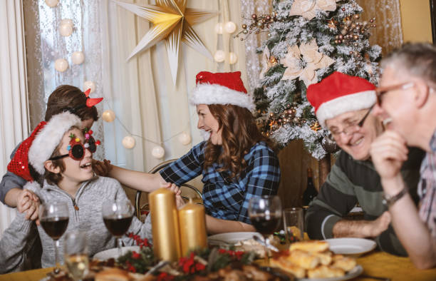 istock Family Christmas dinner 1176781122
