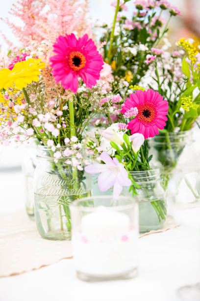 istock flowers in a vase 1176868812