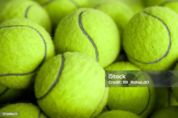 Tennis Ball Stockfoto und mehr Bilder von Abstrakt - Abstrakt, Aktivitäten und Sport, Bildhintergrund