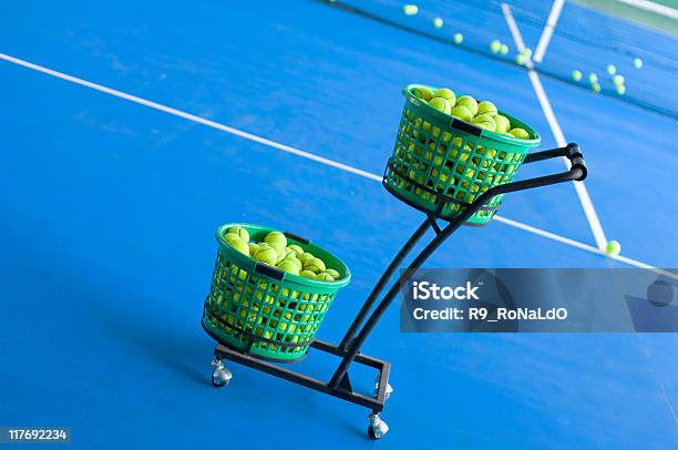 테니스공 Pushcart 바구니에 대한 스톡 사진 및 기타 이미지 - 바구니, 테니스공, 0명