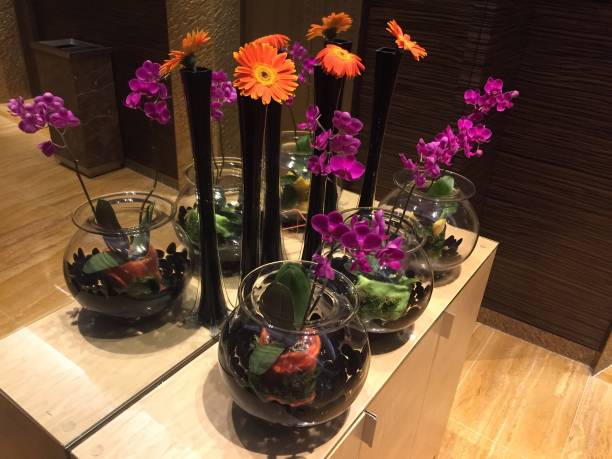 istock Glass Floral arrangement 1176924727
