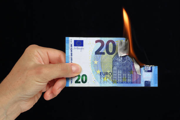 istock Banknote 20 euros hand conceptual 1176939078