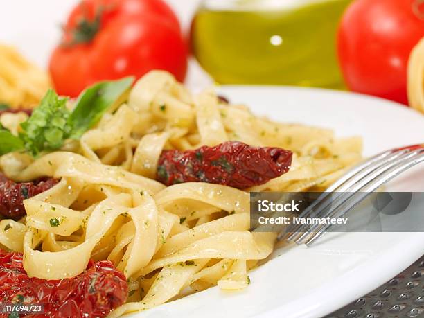 Pasta Collectiontagliatelle Mit Getrockneten Tomaten Stockfoto und mehr Bilder von Bandnudel