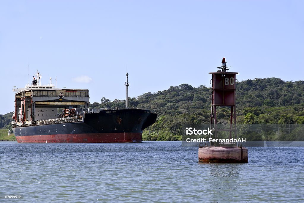 Navio de carga - Royalty-free Canal do Panamá Foto de stock