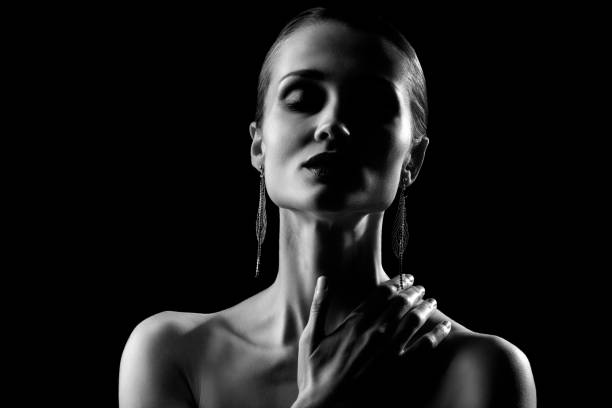 istock young sensual woman 1176976113