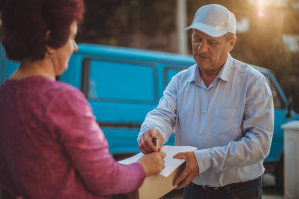 istock Mail delivery to your home address 1176986195