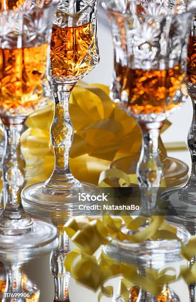 Gläser Mit Starken Spirituosen Stockfoto und mehr Bilder von Alkoholisches Getränk - Alkoholisches Getränk, Cocktail, Cognac