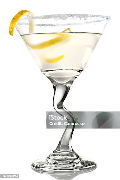 Caída De Limón Martini Foto de stock y más banco de imágenes de Martini - Martini, Retorcido, Limón
