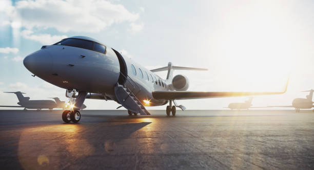 business-jet-flugzeug geparkt vor der außenseite und warten vip personen. luxustourismus und business-reise-transport-konzept. flares. 3d-rendering. - vehicle interior corporate jet jet private airplane stock-fotos und bilder